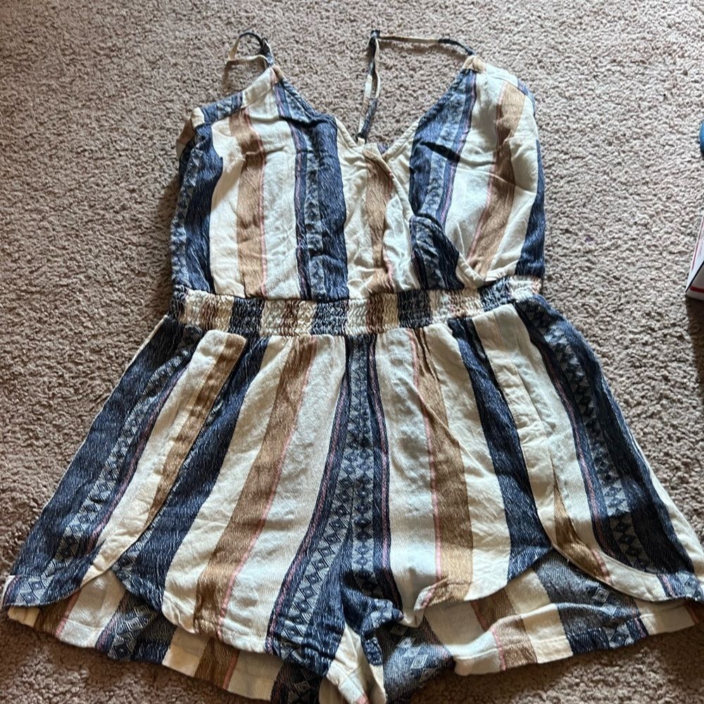 O’Neil medium romper - Picture 3 of 9